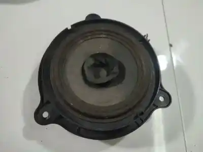 Tweedehands auto-onderdeel luidspreker voor nissan primera hatchback (p12) 1.9 dci oem iam-referenties 7606500079