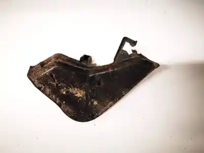 Pezzo di ricambio per auto di seconda mano plastica per audi a3 (8p1) 1.9 tdi riferimenti oem iam 8p3827685b  