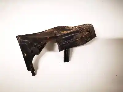 Pezzo di ricambio per auto di seconda mano plastica per audi a3 (8p1) 1.9 tdi riferimenti oem iam 8p3827685b  