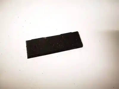 Pezzo di ricambio per auto di seconda mano plastica per audi a3 (8p1) 1.9 tdi riferimenti oem iam 8p0863301  