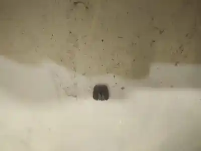 Second-hand car spare part plastics for volvo s40 i (644) 1.9 di oem iam references 