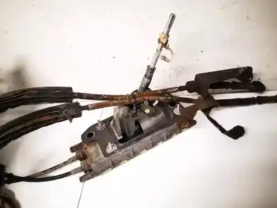 Pezzo di ricambio per auto di seconda mano leva del cambio per audi a3 (8p1) 1.9 tdi riferimenti oem iam 1k0711049aj