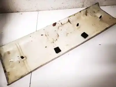 Pezzo di ricambio per auto di seconda mano plastica per audi a3 (8p1) 1.9 tdi riferimenti oem iam 8p3867839  