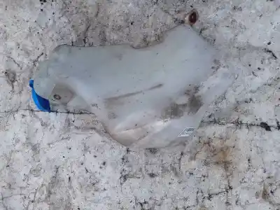 Second-hand car spare part windscreen washer bottle for audi a4 b5 (8d2) 1.9 tdi oem iam references 8d0955453b  