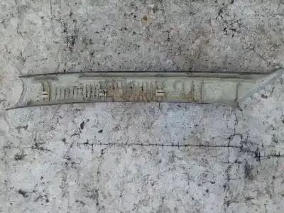 Pezzo di ricambio per auto di seconda mano plastica per audi a4 b5 (8d2) 1.9 tdi riferimenti oem iam 8d0867234  