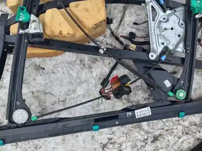 Pezzo di ricambio per auto di seconda mano alzacristalli anteriore sinistro per audi a4 b5 (8d2) 1.9 tdi riferimenti oem iam 8d0837397