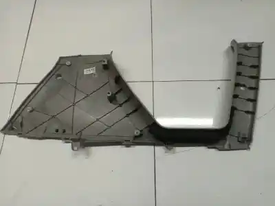 Pezzo di ricambio per auto di seconda mano plastica per toyota ipsum (_m2_) 2.0 d (clm20_) riferimenti oem iam 6247144050  62471-44050, 440600