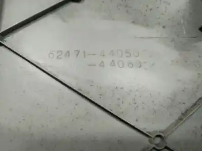 Pezzo di ricambio per auto di seconda mano plastica per toyota ipsum (_m2_) 2.0 d (clm20_) riferimenti oem iam 6247144050  62471-44050, 440600
