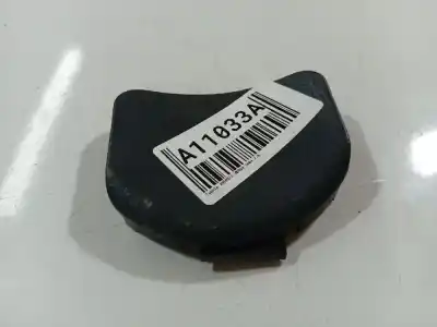 Pezzo di ricambio per auto di seconda mano plastica per toyota ipsum (_m2_) 2.0 d (clm20_) riferimenti oem iam 4518658010  45186-58010