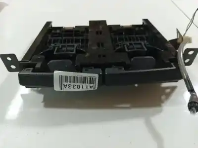 Pezzo di ricambio per auto di seconda mano plastica per toyota ipsum (_m2_) 2.0 d (clm20_) riferimenti oem iam   