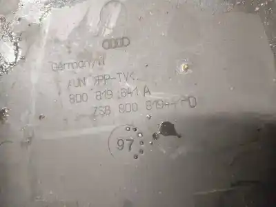 Pezzo di ricambio per auto di seconda mano plastica per audi a4 b5 (8d2) 1.9 tdi riferimenti oem iam 8d0819641  8d0819441