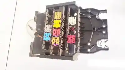 Second-hand car spare part fuse box unit for skoda roomster (5j7) 1.4 tdi oem iam references 6q7907371
