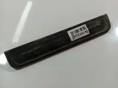 Tweedehands auto-onderdeel plasticen voor nissan primera hatchback (p12) 1.9 dci oem iam-referenties 769b2av710