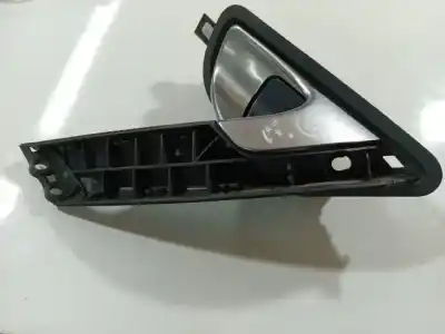 Tweedehands auto-onderdeel binnenhandgreep links voor voor nissan primera hatchback (p12) 1.9 dci oem iam-referenties z50253000
