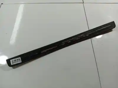 Tweedehands auto-onderdeel plasticen voor nissan primera hatchback (p12) 1.9 dci oem iam-referenties 769b0av710