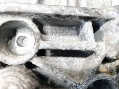 Second-hand car spare part engine support for renault modus 1.5 dci diesel oem iam references 8200206982  