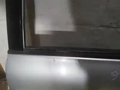 Pezzo di ricambio per auto di seconda mano plastica per toyota ipsum (_m2_) 2.0 d (clm20_) riferimenti oem iam   