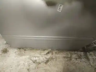 Pezzo di ricambio per auto di seconda mano plastica per toyota ipsum (_m2_) 2.0 d (clm20_) riferimenti oem iam   