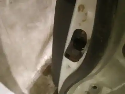 Second-hand car spare part hinge for toyota ipsum (_m2_) 2.0 d (clm20_) oem iam references 