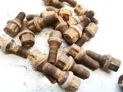 Pezzo di ricambio per auto di seconda mano pezzi vari per bmw 3 (e30) m3 2.3 riferimenti oem iam   