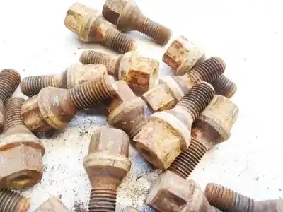 Pezzo di ricambio per auto di seconda mano pezzi vari per bmw 3 (e30) m3 2.3 riferimenti oem iam   