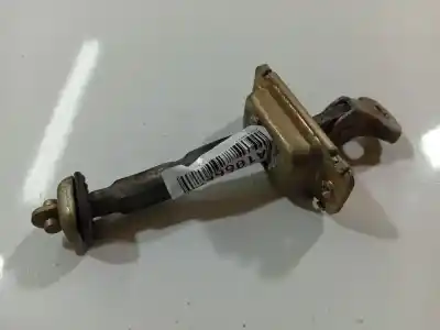 Tweedehands auto-onderdeel scharnier voor mazda 6 hatchback (gg) 2.0 di (gg14) oem iam-referenties d03266