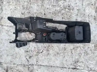Pezzo di ricambio per auto di seconda mano plastica per ford focus iii 1.6 tdci riferimenti oem iam   