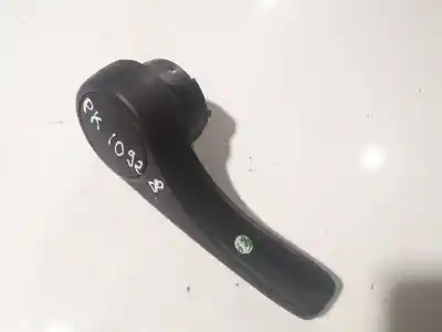 Gebrauchtes Autoersatzteil kunststoffe zum fiat doblo cargo (263_) 2.0 d multijet oem-iam-referenzen 880132h000