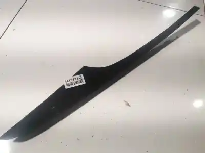 Peça sobressalente para automóvel em segunda mão plásticos por opel insignia a (g09) 2.0 cdti (68) referências oem iam xt330188061