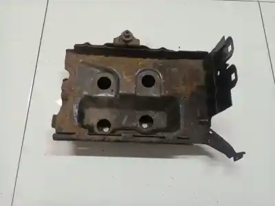 Tweedehands auto-onderdeel medium voor nissan primera hatchback (p12) 1.9 dci oem iam-referenties 