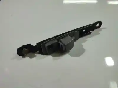 Tweedehands auto-onderdeel riemhaak rechts voor voor nissan primera hatchback (p12) 1.9 dci oem iam-referenties 