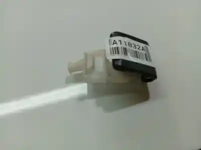 Peça sobressalente para automóvel em segunda mão plásticos por toyota corolla sedán (_e12_) 1.4 vvt-i (zze120_) referências oem iam 