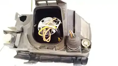 Second-hand car spare part right headlight for audi a4 b5 (8d2) 1.8 oem iam references 8d0941004a  