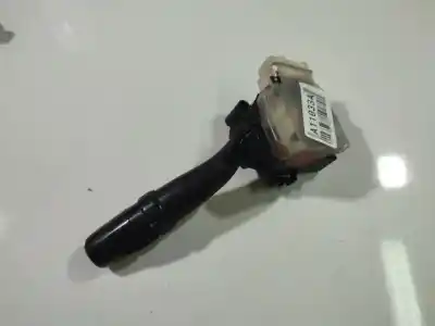 Second-hand car spare part indicator switch for toyota ipsum (_m2_) 2.0 d (clm20_) oem iam references 173650