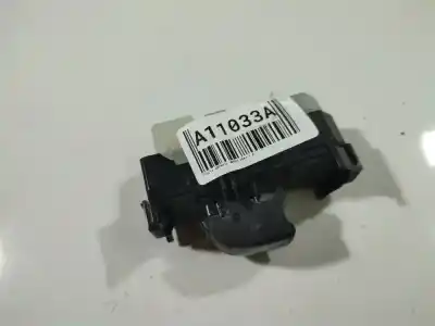 Second-hand car spare part left front power window switch for toyota ipsum (_m2_) 2.0 d (clm20_) oem iam references 04030