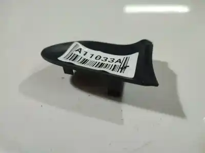 Pezzo di ricambio per auto di seconda mano plastica per toyota ipsum (_m2_) 2.0 d (clm20_) riferimenti oem iam   