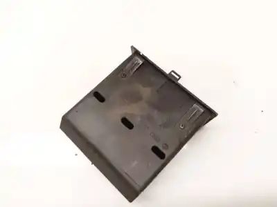 Gebrauchtes Autoersatzteil kunststoffe zum audi a4 b5 (8d2) 1.9 tdi oem-iam-referenzen 8d0941561