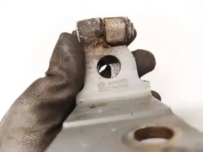 Second-hand car spare part door stop for audi a4 b5 (8d2) 1.9 tdi oem iam references 8d0831402a  