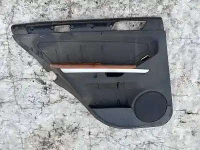 Pezzo di ricambio per auto di seconda mano RIVESTIMENTO PORTA ANTERIORE SINISTRO per MERCEDES-BENZ ML-CLASS ML 320 CDI 4-MATIC (164.122) 165KW Riferimenti OEM IAM A1647301370  