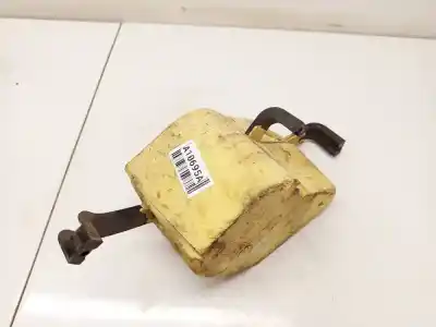 Pezzo di ricambio per auto di seconda mano PLASTICA per AUDI A4 B5 (8D2) 1.9 TDI Riferimenti OEM IAM 8D0839841  