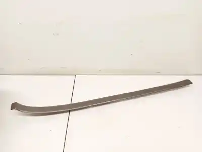 Pezzo di ricambio per auto di seconda mano PLASTICA per AUDI A4 B5 (8D2) 1.9 TDI Riferimenti OEM IAM 8D0867410A  