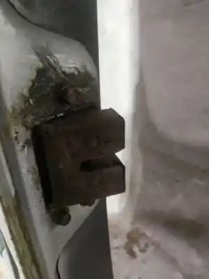 Second-hand car spare part trunk lock for toyota ipsum (_m2_) 2.0 d (clm20_) oem iam references 