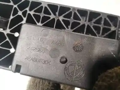 Second-hand car spare part exterior right front door handle for austin maxi i fastback 1500 oem iam references 242566  