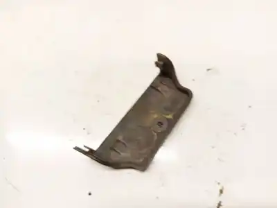 Pezzo di ricambio per auto di seconda mano plastica per audi a4 b5 (8d2) 1.9 tdi riferimenti oem iam 8d0853589  