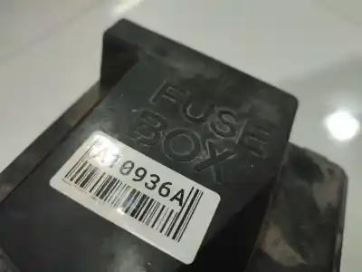 Second-hand car spare part fuse box unit for mazda premacy (cp) 2.0 td oem iam references 0136  0136, 3 3.3k18, 333k18