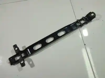 Pezzo di ricambio per auto di seconda mano plastica per toyota ipsum (_m2_) 2.0 d (clm20_) riferimenti oem iam   
