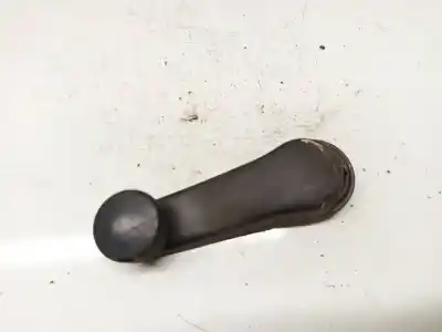 Peça sobressalente para automóvel em segunda mão MANIVELA / MANIPULO DO VIDRO DIANTEIRO ESQUERDO por SEAT ALHAMBRA (7V8, 7V9) 1.9 TDI Referências OEM IAM 1H0837581D  