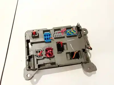 Pezzo di ricambio per auto di seconda mano scatola relè/fusibili per bmw x6 (e71, e72) xdrive 30 d riferimenti oem iam 