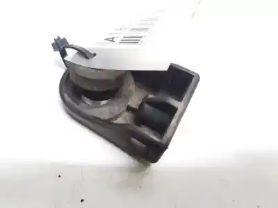 Peça sobressalente para automóvel em segunda mão plásticos por peugeot 406 (8b) 2.0 hdi 110 referências oem iam 9626677880