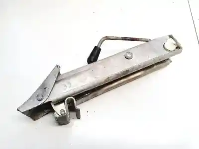 İkinci el araba yedek parçası KEDI için VOLKSWAGEN POLO (9N_, 9A_) 1.4 TDI OEM IAM referansları 60011031D  